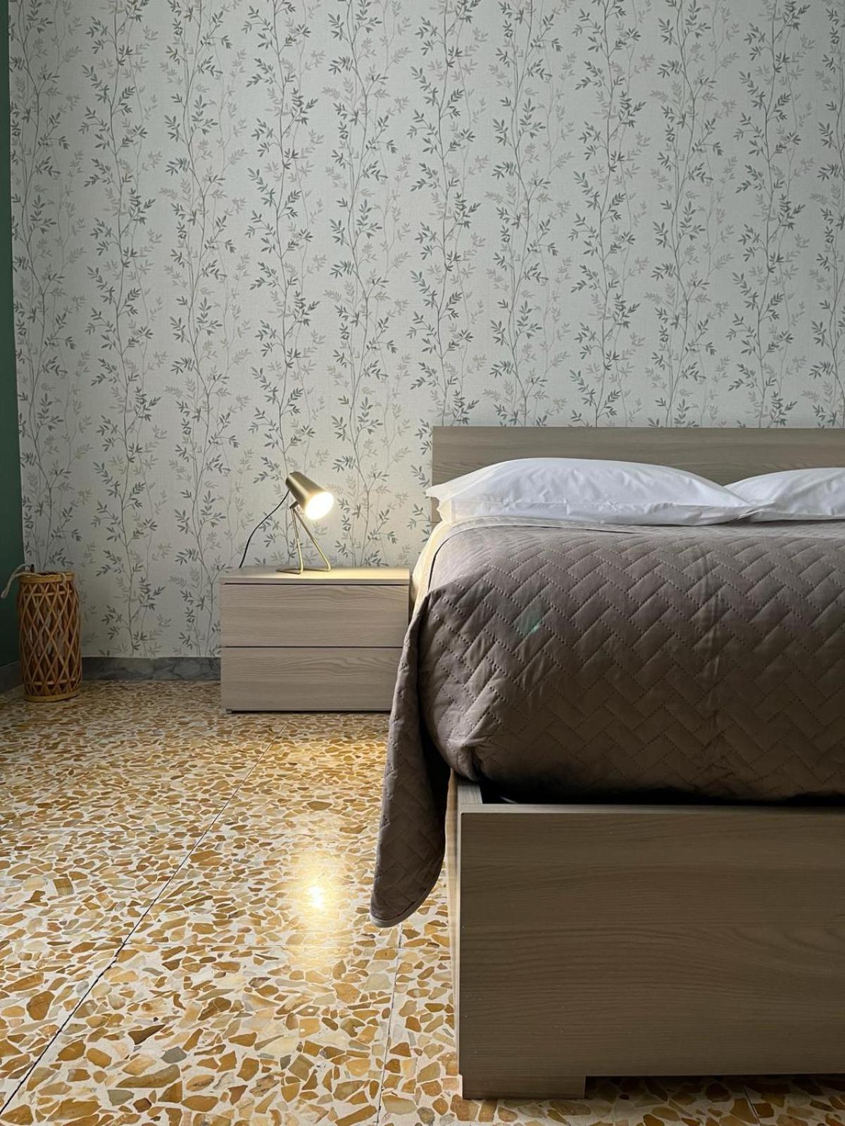 צ'יוויטווקיה Luna Apartment מראה חיצוני תמונה